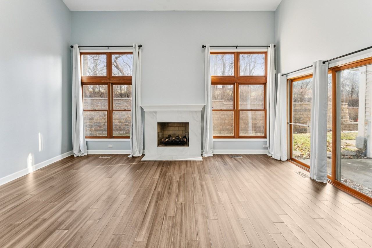 310 Spring Creek Cir - Photo 4 of 25