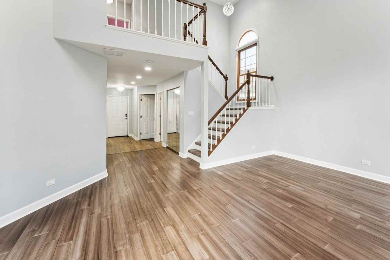 310 Spring Creek Cir - Photo 6 of 25