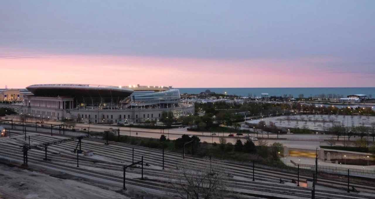 1717 S Prairie Ave Apt 1403 #1403 - Photo 7 of 41