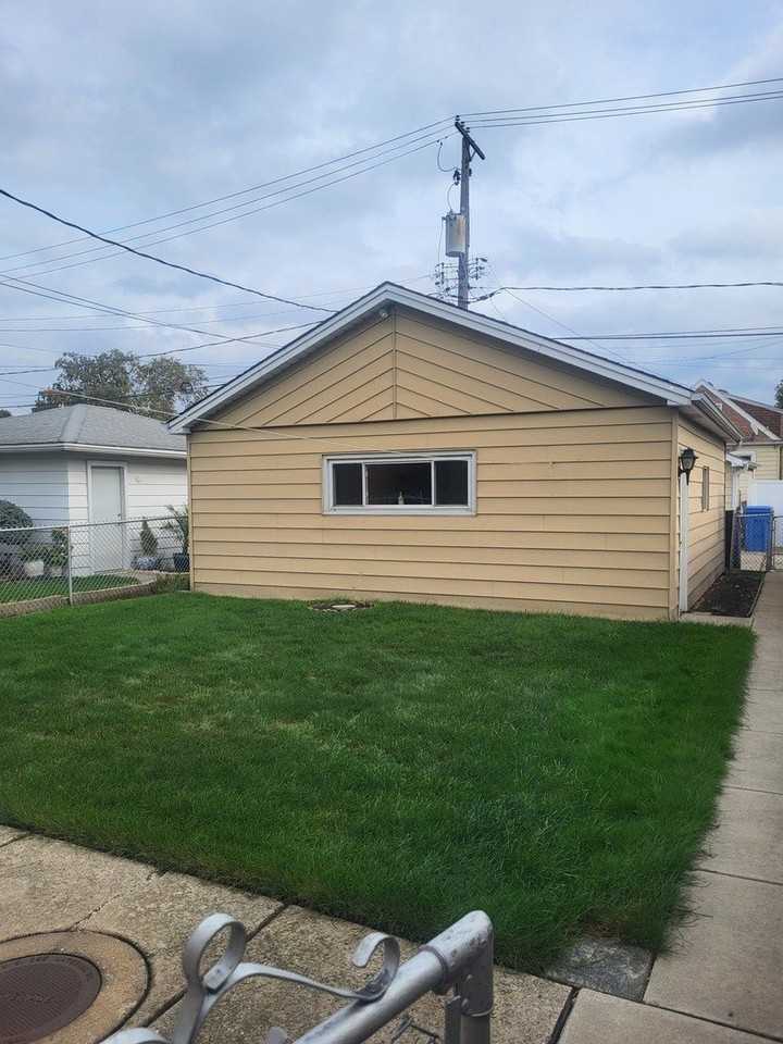 5549 S Meade Ave Unit 2 #2 - Photo 7 of 7