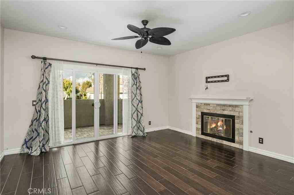 109 Goldenrod - Photo 7 of 34