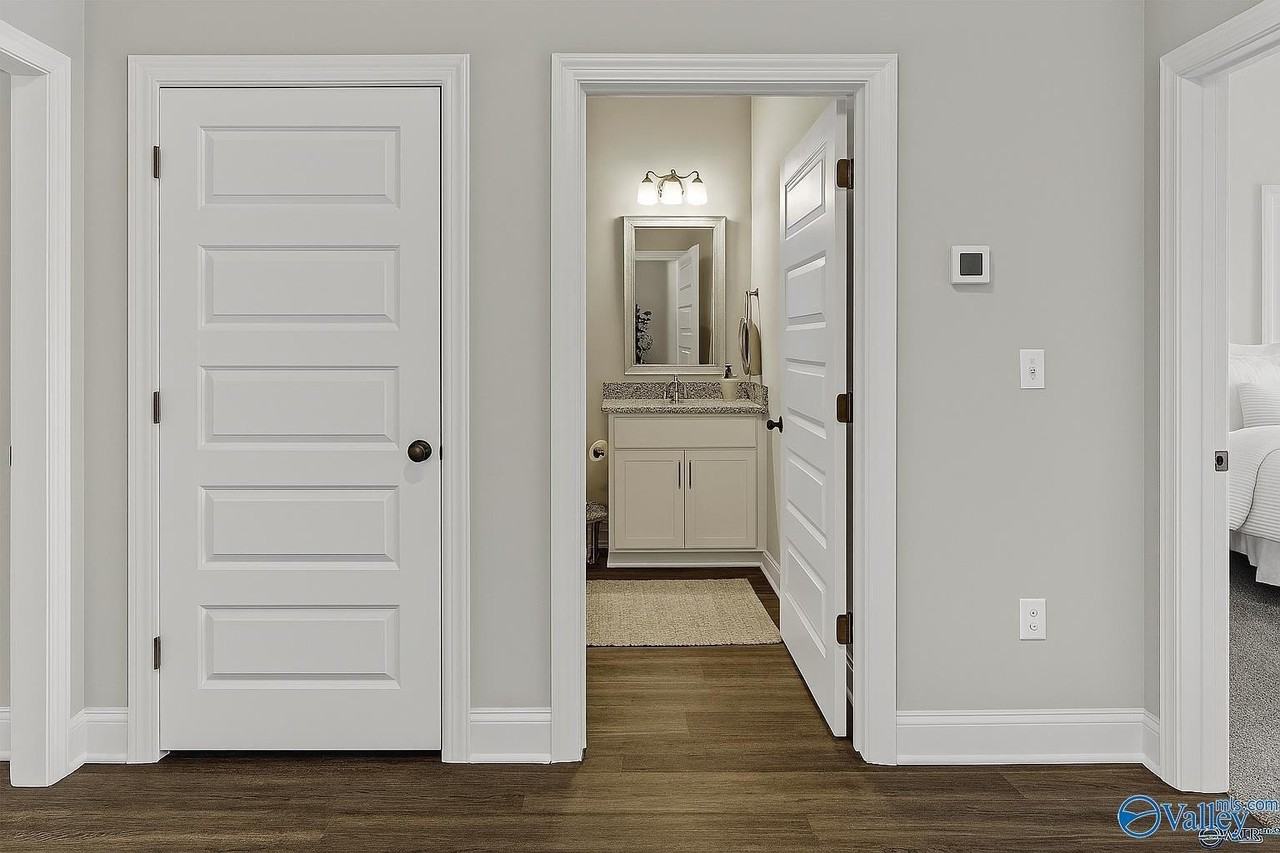 307 Wraywood Rd - Photo 3 of 38