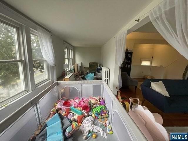 823 Anderson Ave Apt 2 - Photo 5 of 23