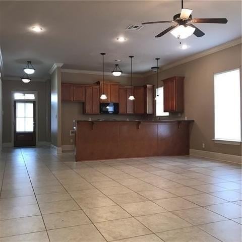 156 Village Oaks Blvd - Photo 2 of 8