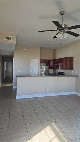 3509 Hamburg St - Photo 5 of 10