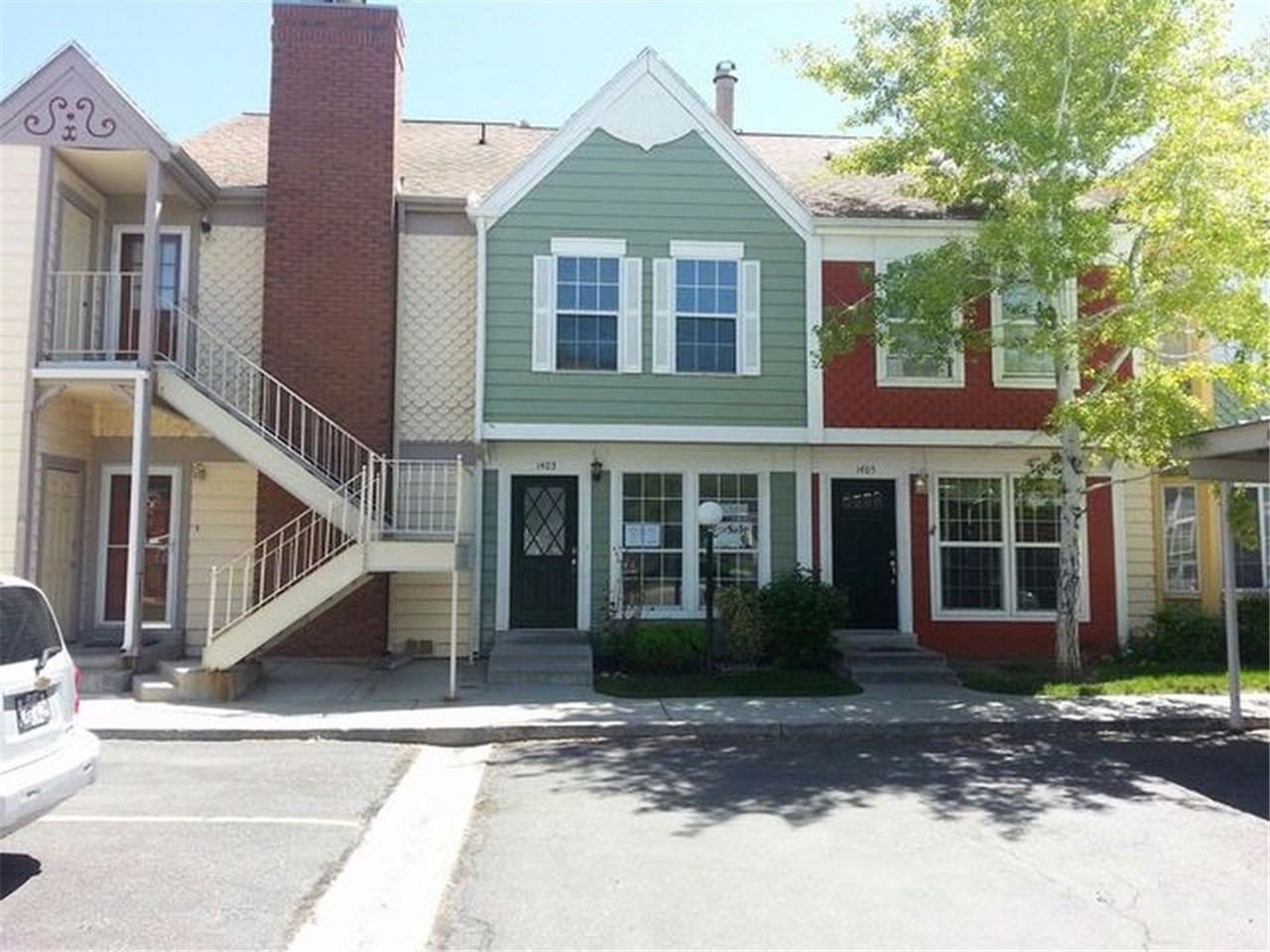 1403 W Beacon Hill Dr - Photo 2 of 14