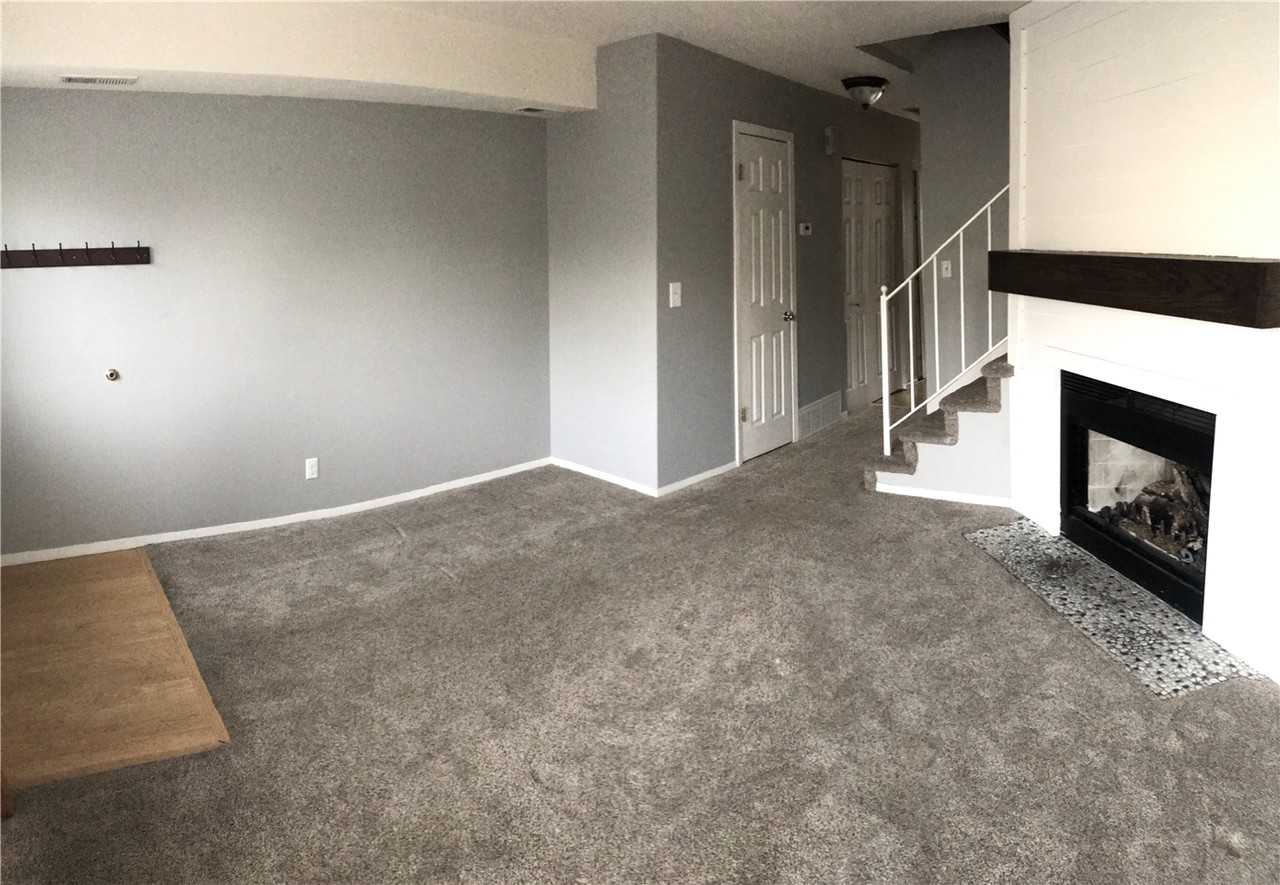 1403 W Beacon Hill Dr - Photo 6 of 14