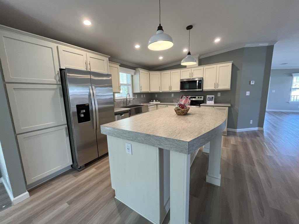 146 Lakeview Dr #0674 - Photo 3 of 21