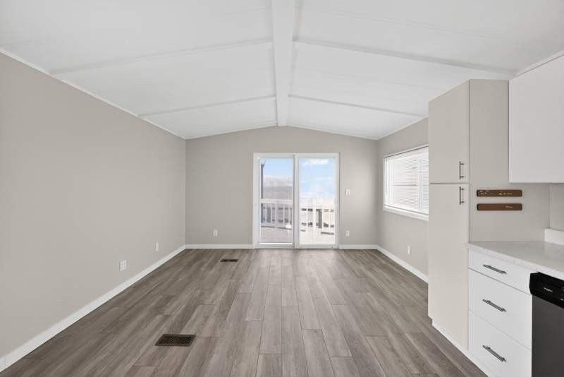 436 4th Ave #T436 - Photo 7 of 29