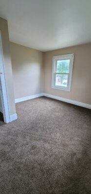 523 Neale SW Ave - Photo 7 of 8