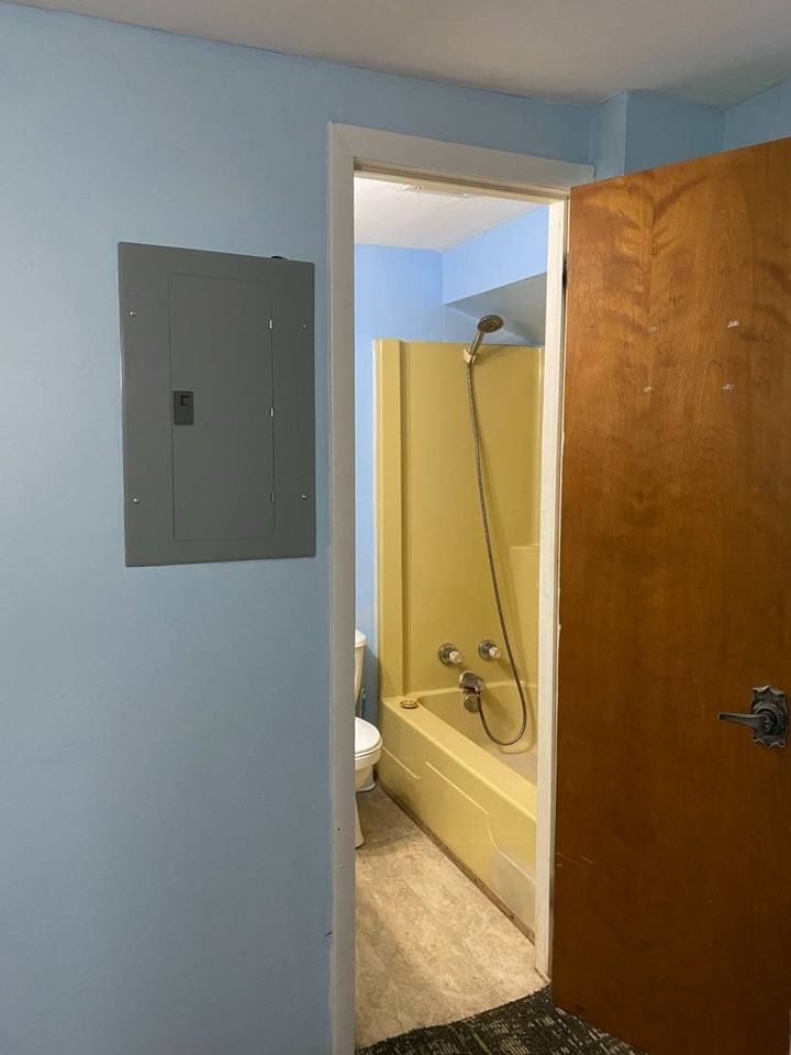 2803 Cleveland Ave S #1 - Photo 7 of 8