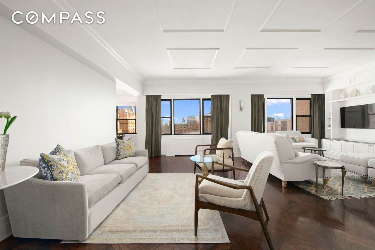 201 E 21st St #15JKL - Photo 2 of 13