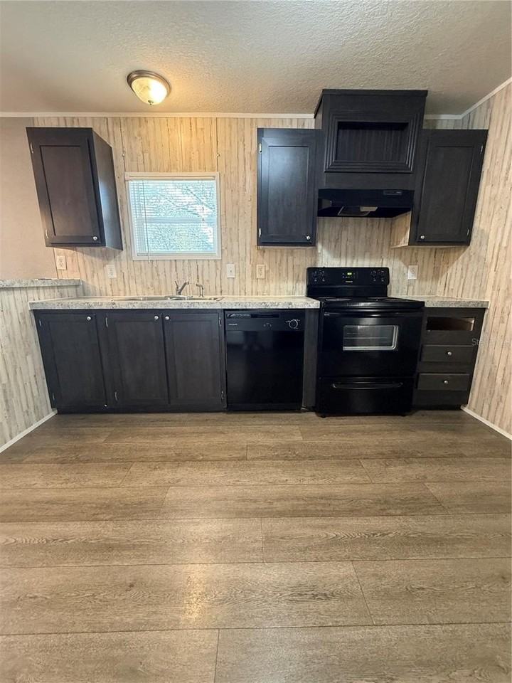 861 Se 40th Pl - Photo 3 of 23