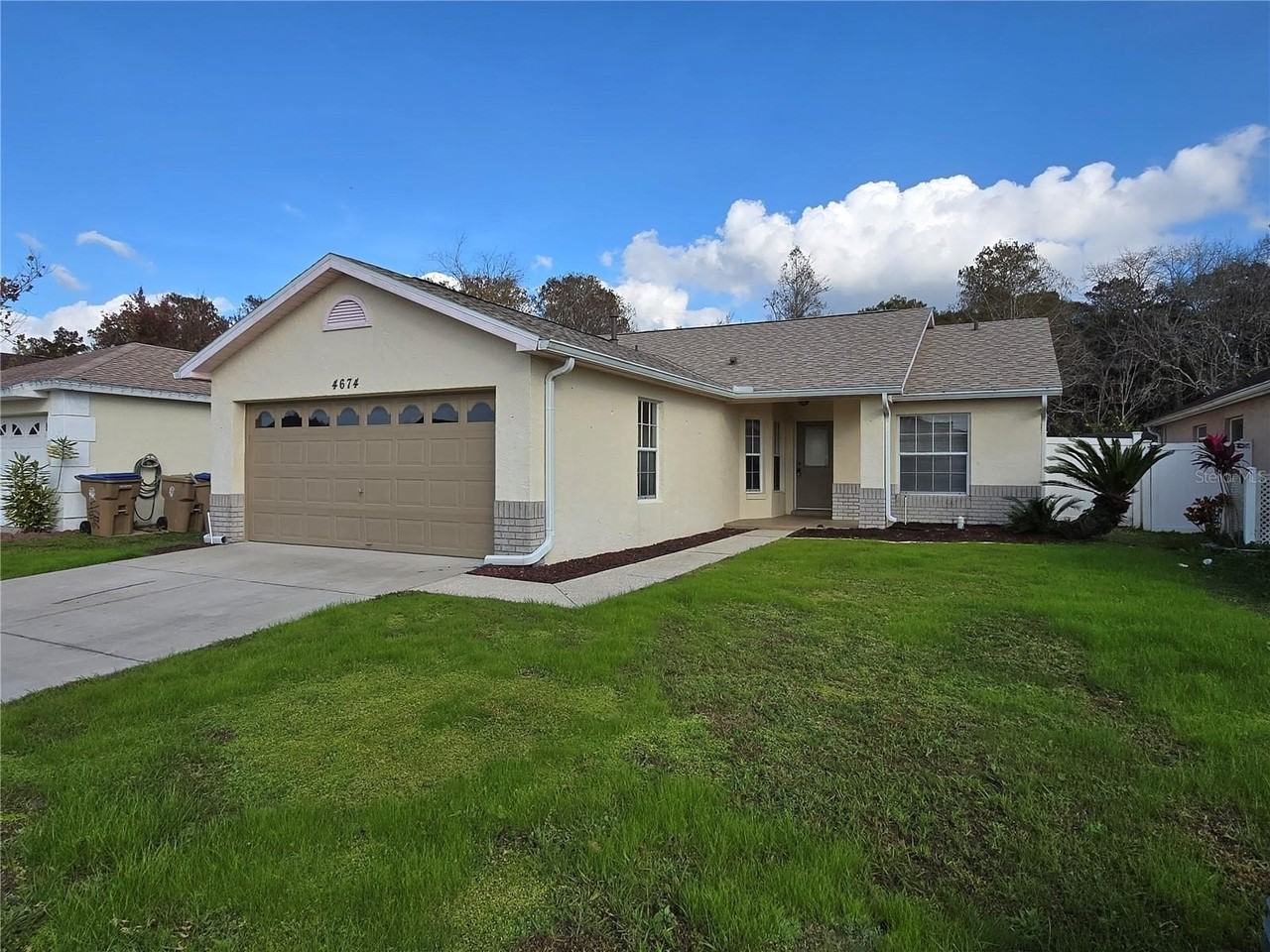 4674 Prairie Point Blvd - Photo 3 of 28