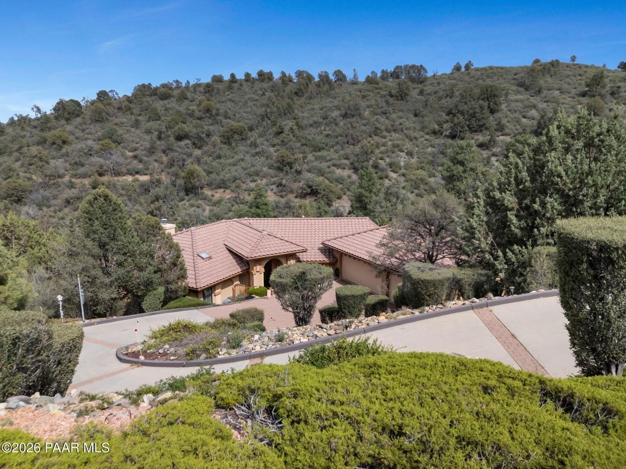 3160 Rainbow Ridge Dr - Photo 2 of 50