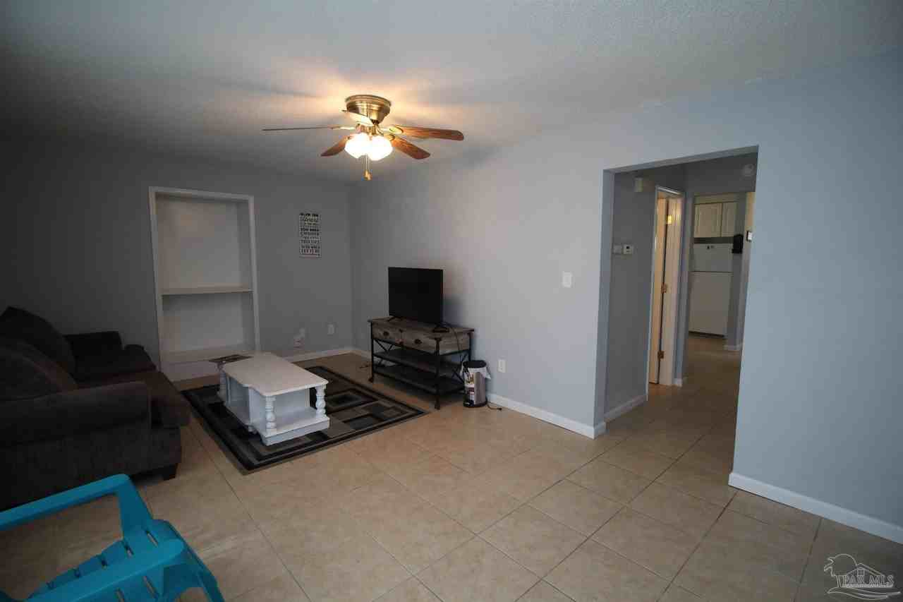 950 Coronado Dr - Photo 5 of 15