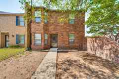 3245 Preston Dr - Photo 1 of 1