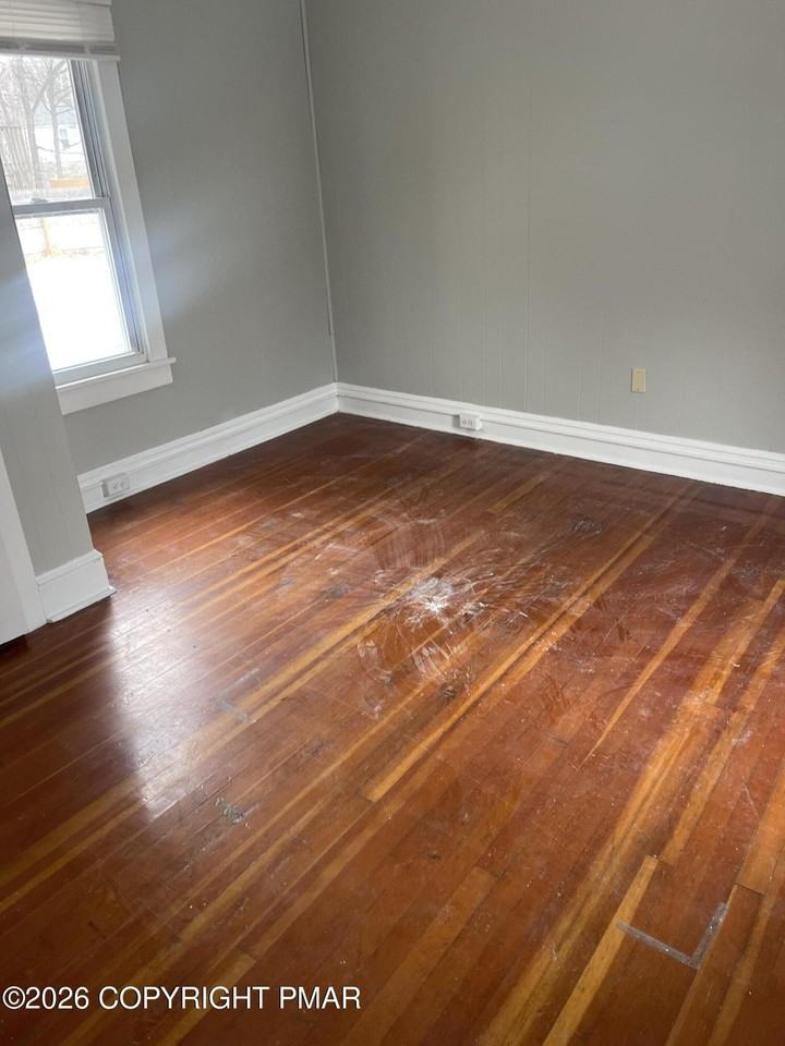 120 Elizabeth Street unit: 1 St Floor #1stFL - Photo 6 of 18