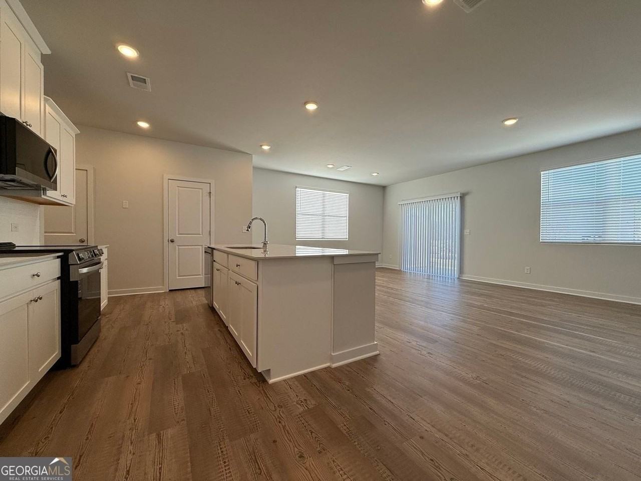 7309 Mulberry Trace Ln - Photo 3 of 25