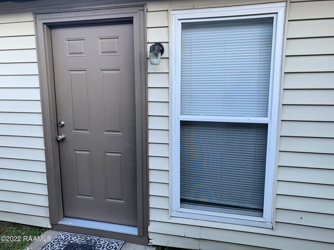 220 Briarcliff Dr - Photo 3 of 14