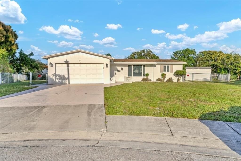 290 Nw 65th Ave - Photo 7 of 50