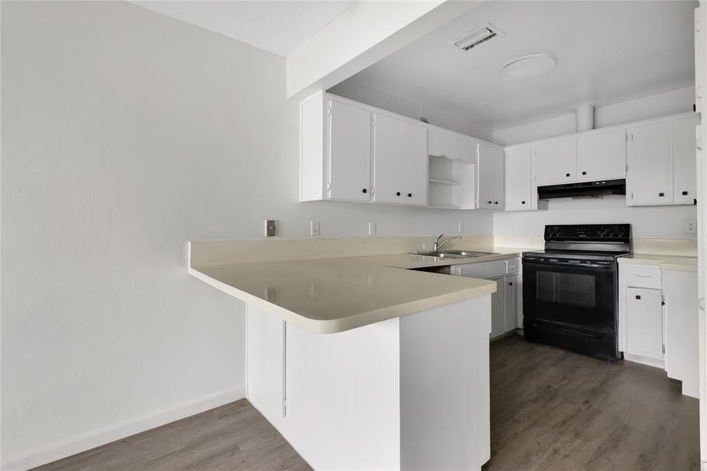 3521 Nw 5th Ter #1 - Photo 5 of 15