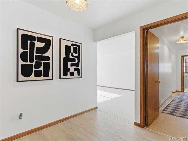 1700 Villa Rd - Photo 2 of 30