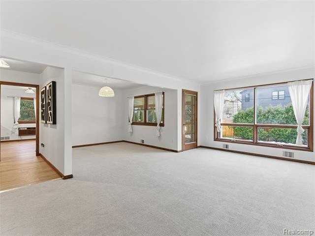 1700 Villa Rd - Photo 3 of 30