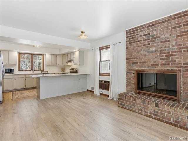 1700 Villa Rd - Photo 5 of 30