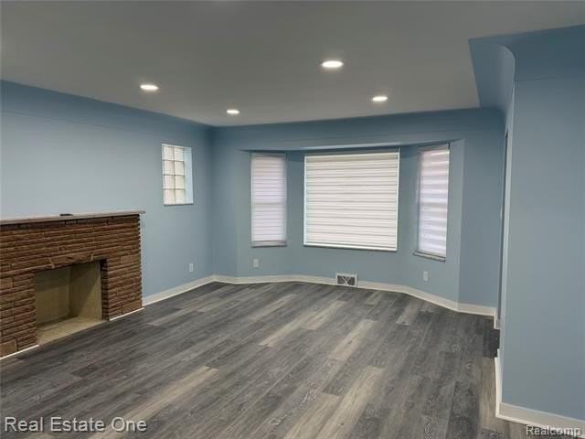 6421 Oakman Blvd - Photo 4 of 22