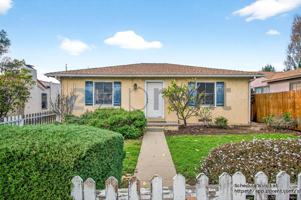 featured image of 61 S Katherine Dr