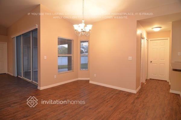 137 Zenith Cir - Photo 2 of 9