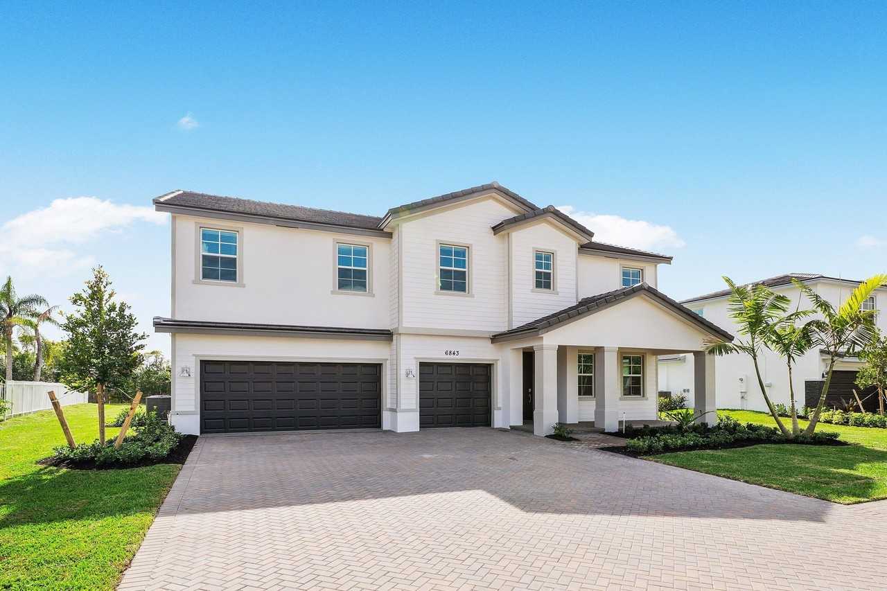 6843 Cobia Cir - Photo 2 of 46