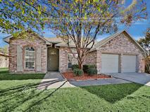 224 Mulberry Ln - Photo 1 of 1