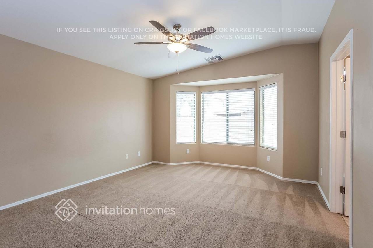 45373 W Desert Garden Rd - Photo 6 of 15