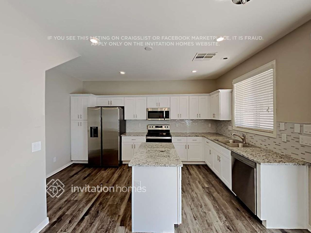 16013 N 171st Ln - Photo 7 of 20