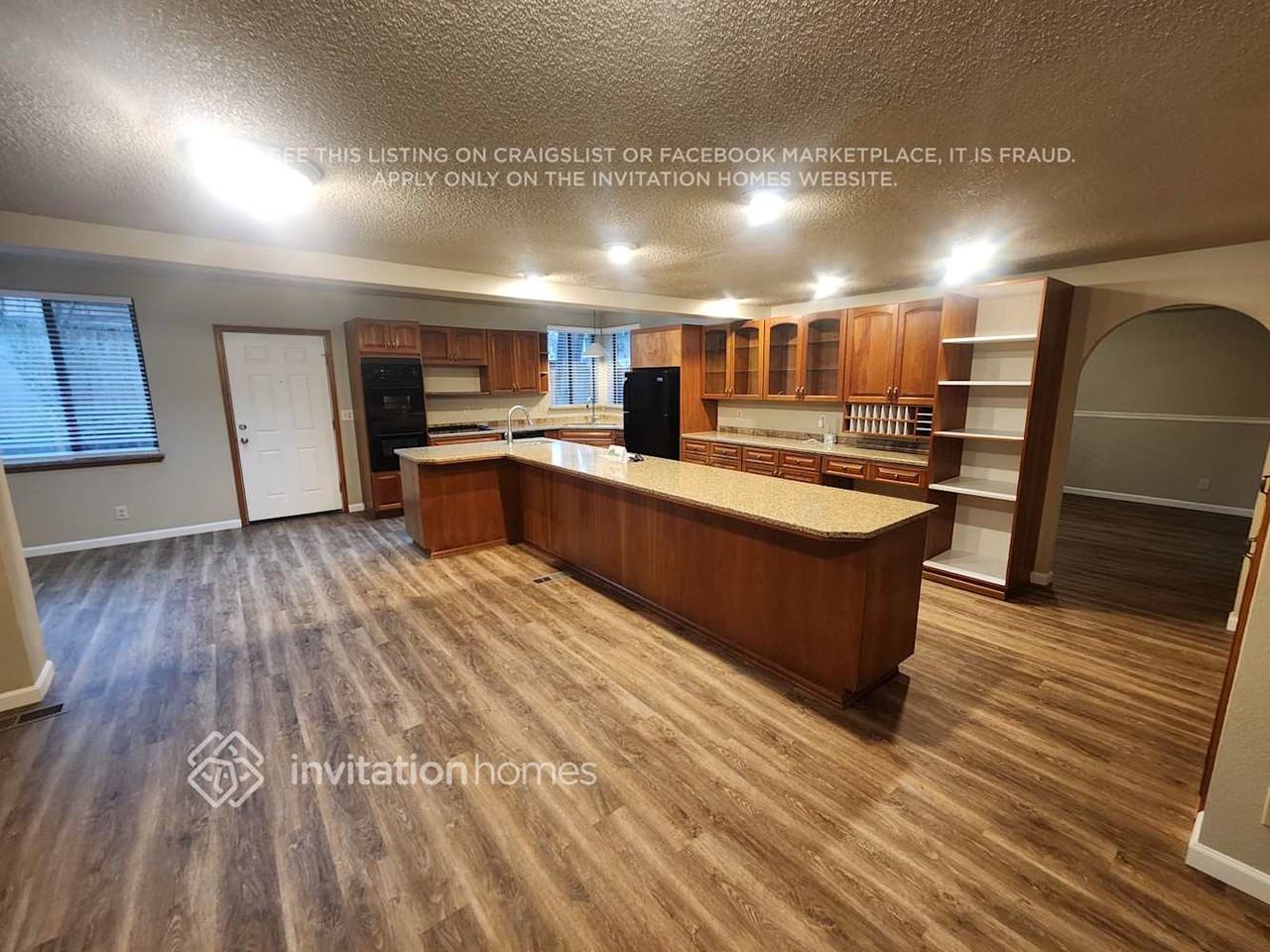 8220 64th Street Ct W - Photo 7 of 23