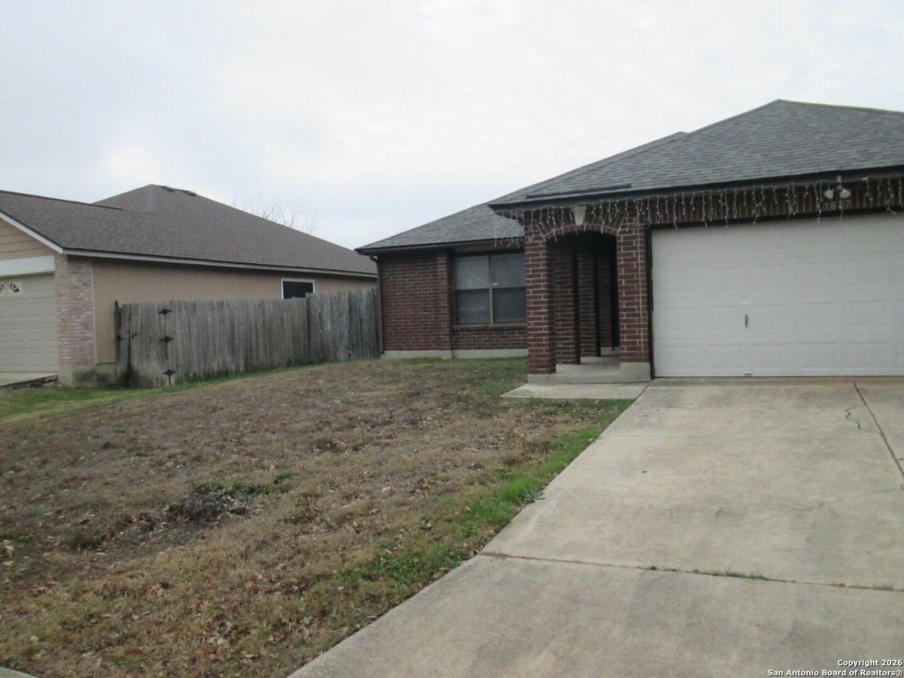 1827 Leander - Photo 7 of 7