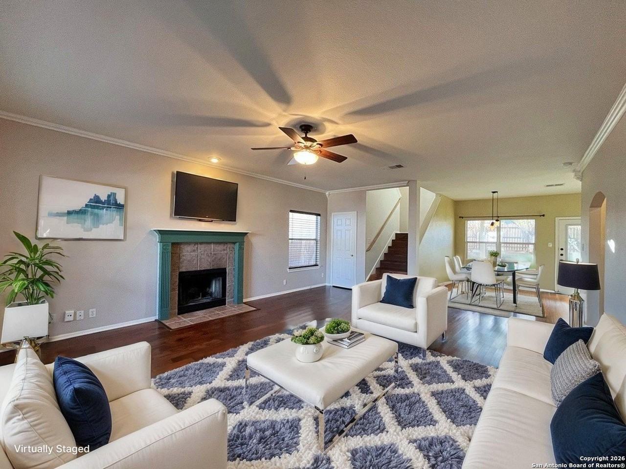 22019 Goldcrest Run - Photo 2 of 39