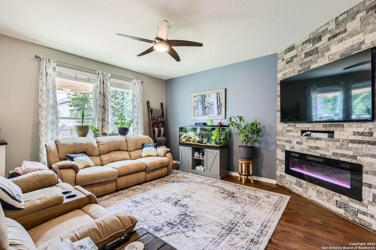 4211 Klein Mdws - Photo 5 of 26