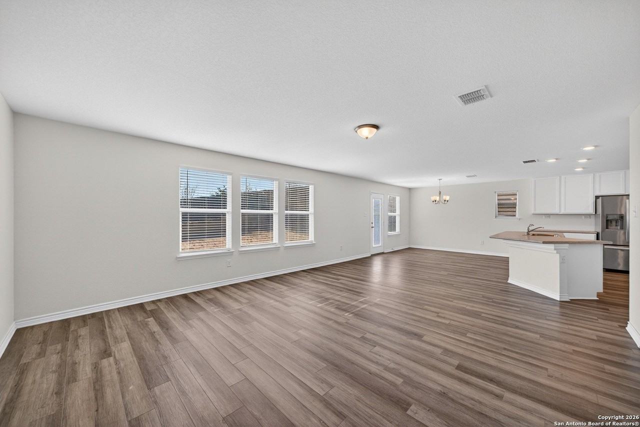 11234 Amberina - Photo 6 of 33