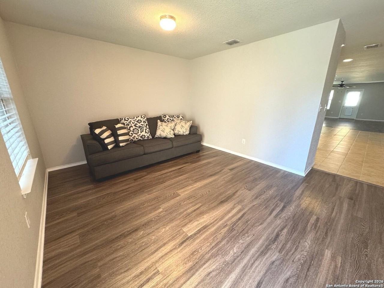 7699 Paraiso Hvn - Photo 2 of 16