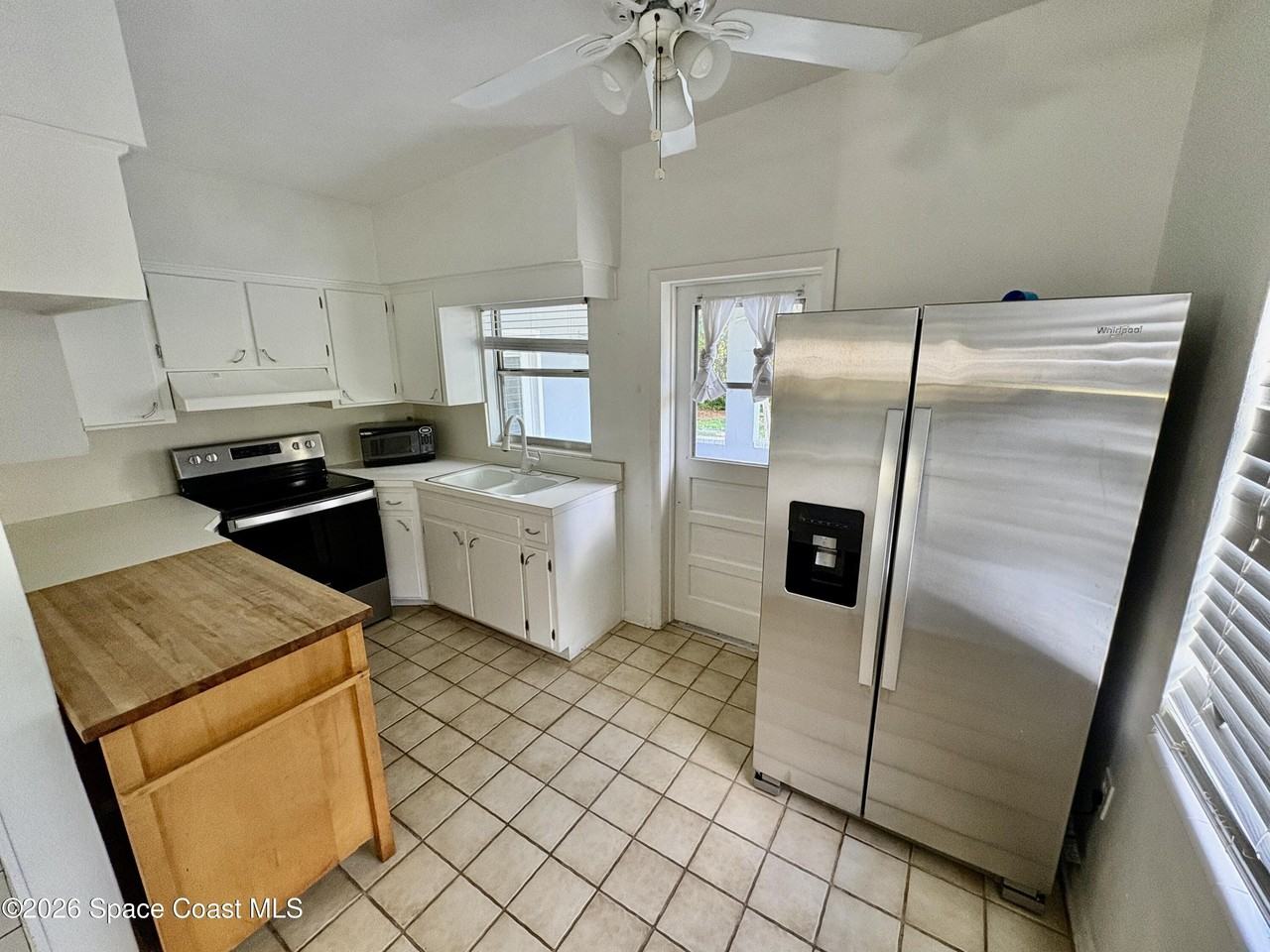 6587 Towhee Dr - Photo 4 of 17