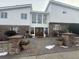 596 Ionia Ave - Photo 1 of 1