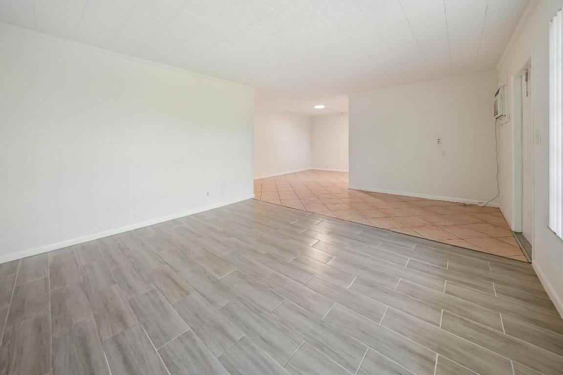 710 710 N K 203 Street #203 - Photo 5 of 17