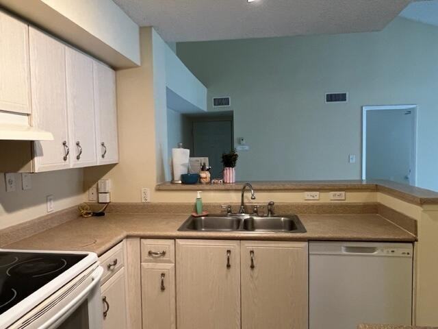 7848 Sonoma Springs Cir - Photo 5 of 16