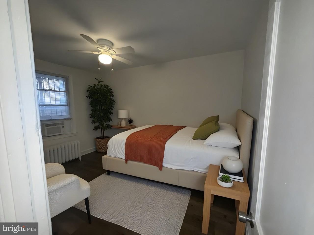 102 O St Sw #1 - Photo 4 of 5