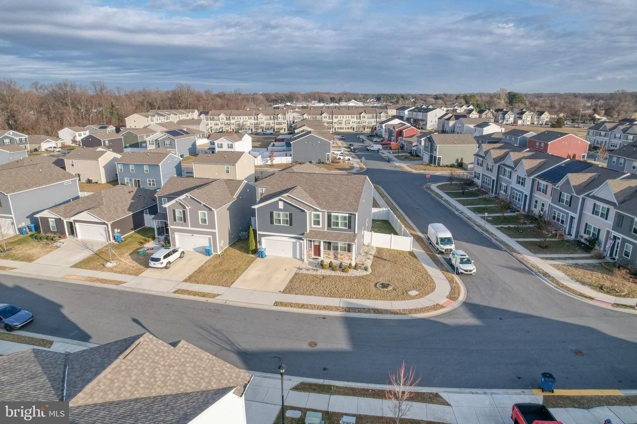 67 Bostick Ln - Photo 5 of 41