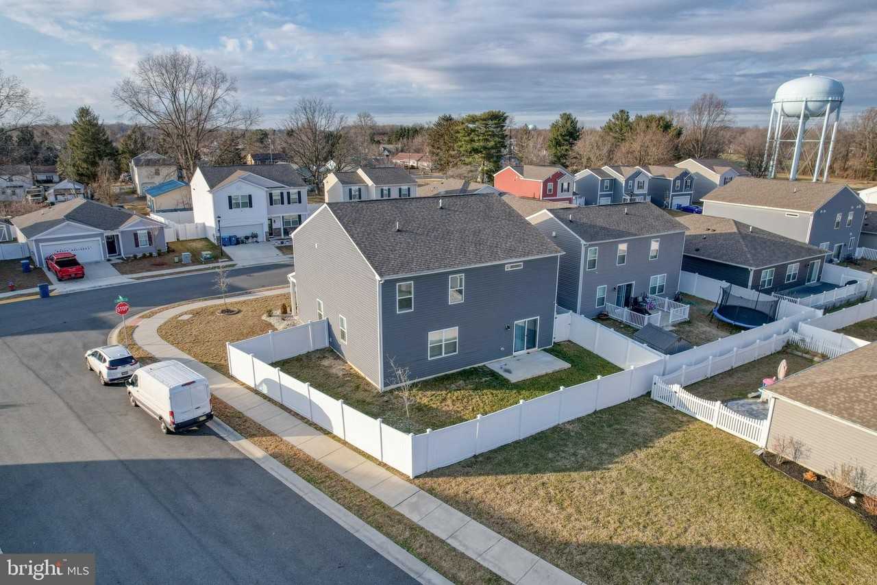 67 Bostick Ln - Photo 6 of 41