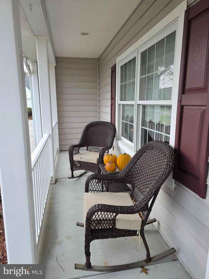 15 Bayberry St - Photo 2 of 15